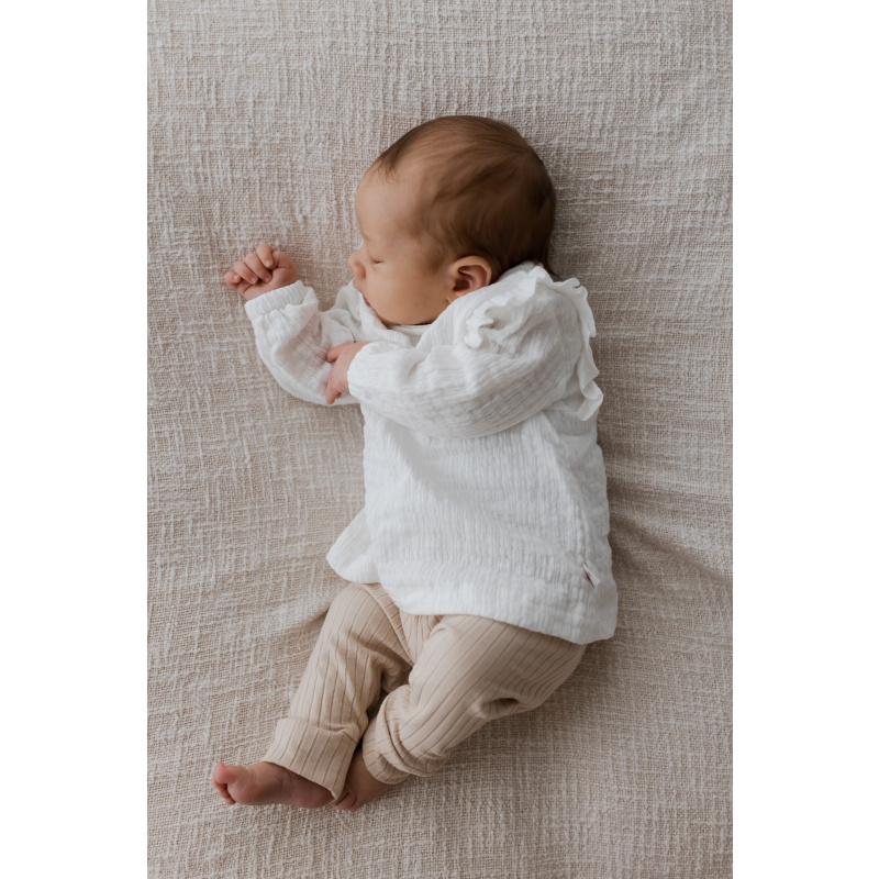 Hello little you - blouse ruffle ecru, broekje brede rib beige, baby meisje